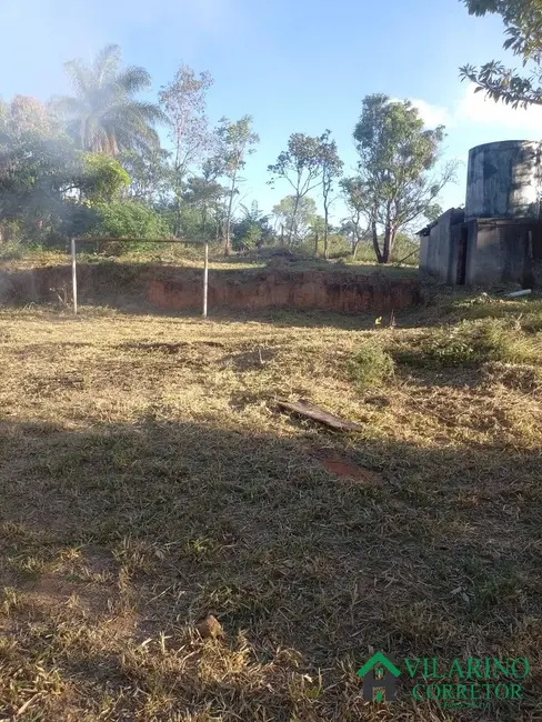 Foto 2 de Sítio / Rancho com 3 quartos à venda, 180m2 em Esmeraldas - MG