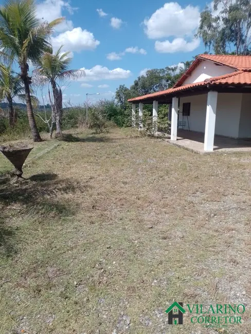 Sítio / Rancho com 3 quartos à venda, 180m2 em Esmeraldas - MG - imagem 6 Foto 6 de Sítio / Rancho com 3 quartos à venda, 180m2 em Esmeraldas - MG