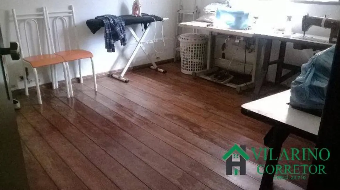 Foto 10 de Casa com 4 quartos à venda, 200m2 em Dom Silvério, Belo Horizonte - MG