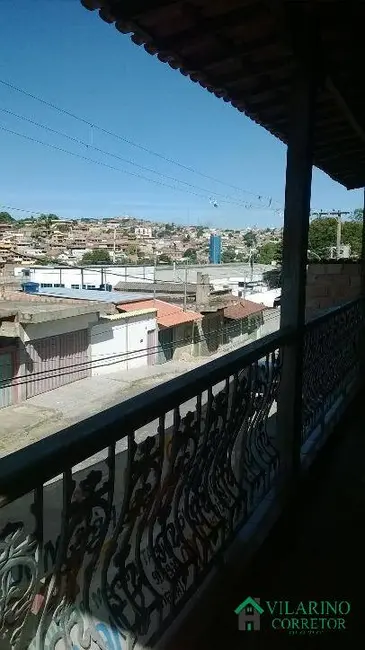 Foto 12 de Casa com 4 quartos à venda, 200m2 em Dom Silvério, Belo Horizonte - MG
