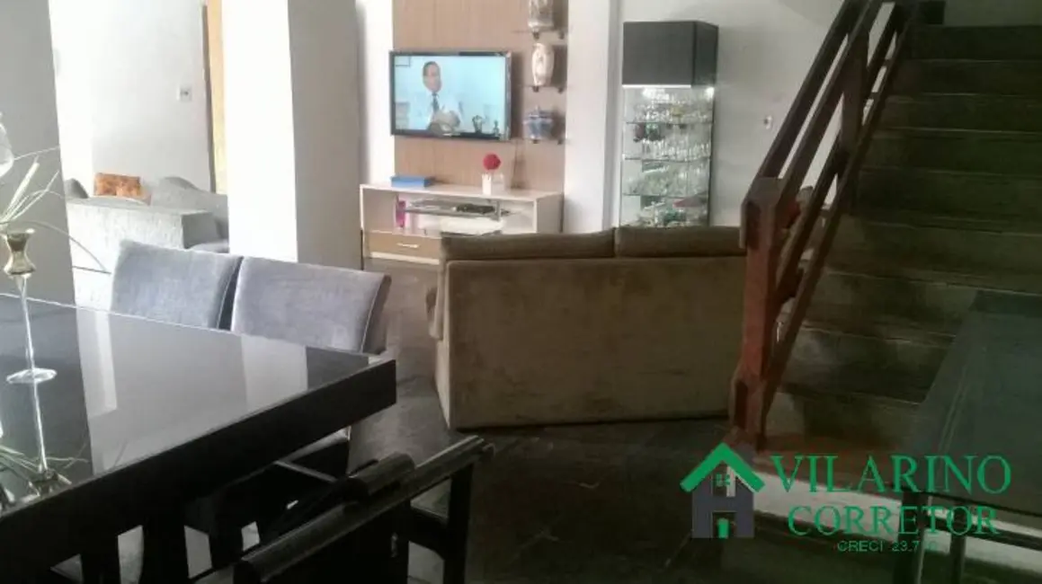 Foto 2 de Casa com 8 quartos à venda, 240m2 em Graça, Belo Horizonte - MG