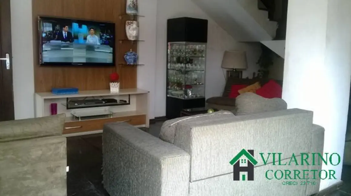 Casa com 8 quartos à venda, 240m2 em Graça, Belo Horizonte - MG - imagem 4 Foto 4 de Casa com 8 quartos à venda, 240m2 em Graça, Belo Horizonte - MG