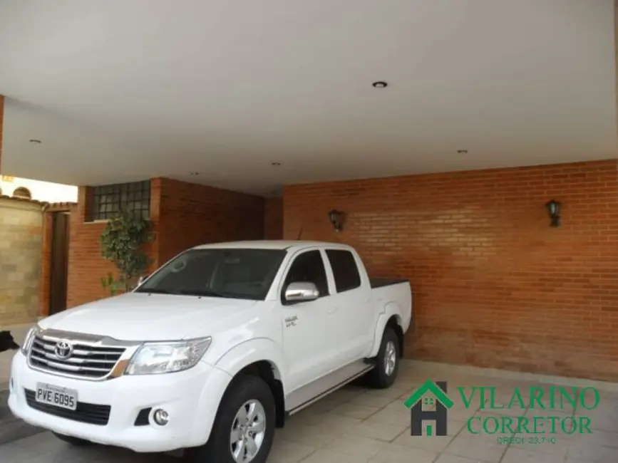 Casa com 7 quartos à venda, 340m2 em Sagrada Família, Belo Horizonte - MG - imagem 7 Foto 7 de Casa com 7 quartos à venda, 340m2 em Sagrada Família, Belo Horizonte - MG