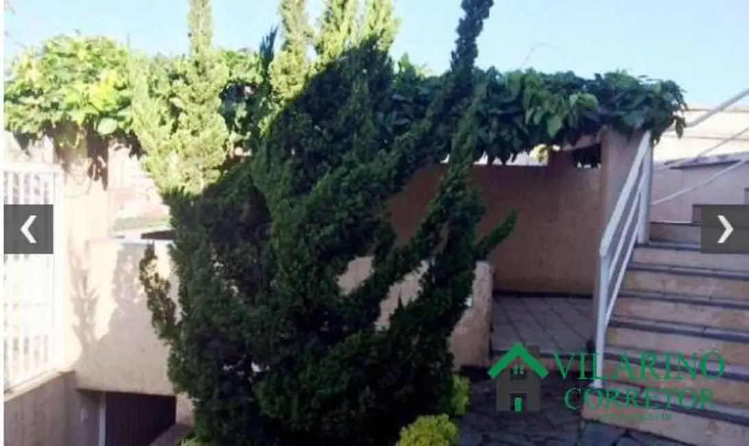 Casa com 5 quartos à venda, 200m2 em Caiçaras, Belo Horizonte - MG - imagem 4 Foto 4 de Casa com 5 quartos à venda, 200m2 em Caiçaras, Belo Horizonte - MG