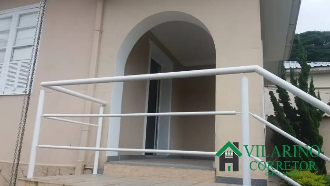 Casa com 5 quartos à venda, 200m2 em Caiçaras, Belo Horizonte - MG - imagem 6 Foto 6 de Casa com 5 quartos à venda, 200m2 em Caiçaras, Belo Horizonte - MG