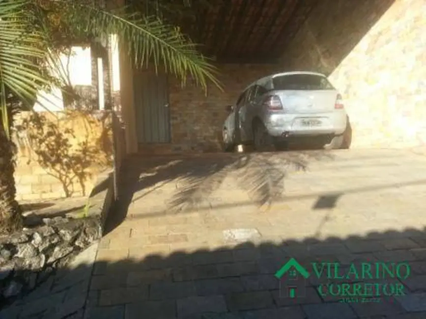 Casa com 3 quartos à venda, 221m2 em Céu Azul, Belo Horizonte - MG - imagem 4 Foto 4 de Casa com 3 quartos à venda, 221m2 em Céu Azul, Belo Horizonte - MG