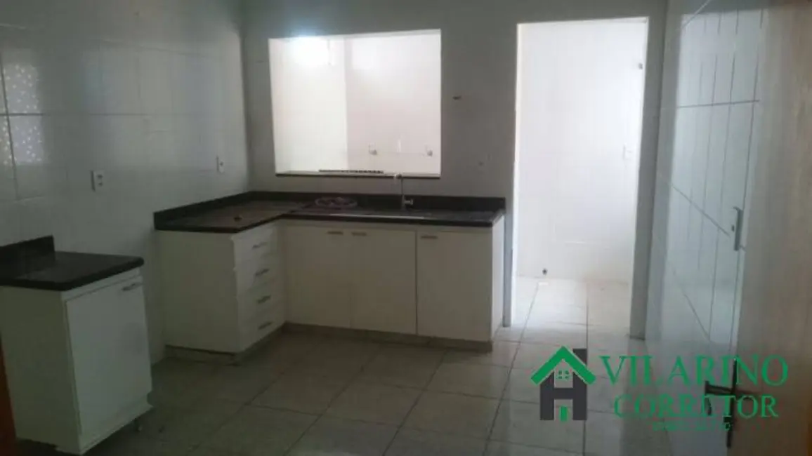 Foto 6 de Apartamento com 3 quartos à venda, 110m2 em Centro, Pecanha - MG