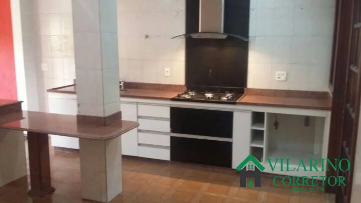 Casa com 6 quartos à venda, 333m2 em Alípio de Melo, Belo Horizonte - MG - imagem 5 Foto 5 de Casa com 6 quartos à venda, 333m2 em Alípio de Melo, Belo Horizonte - MG