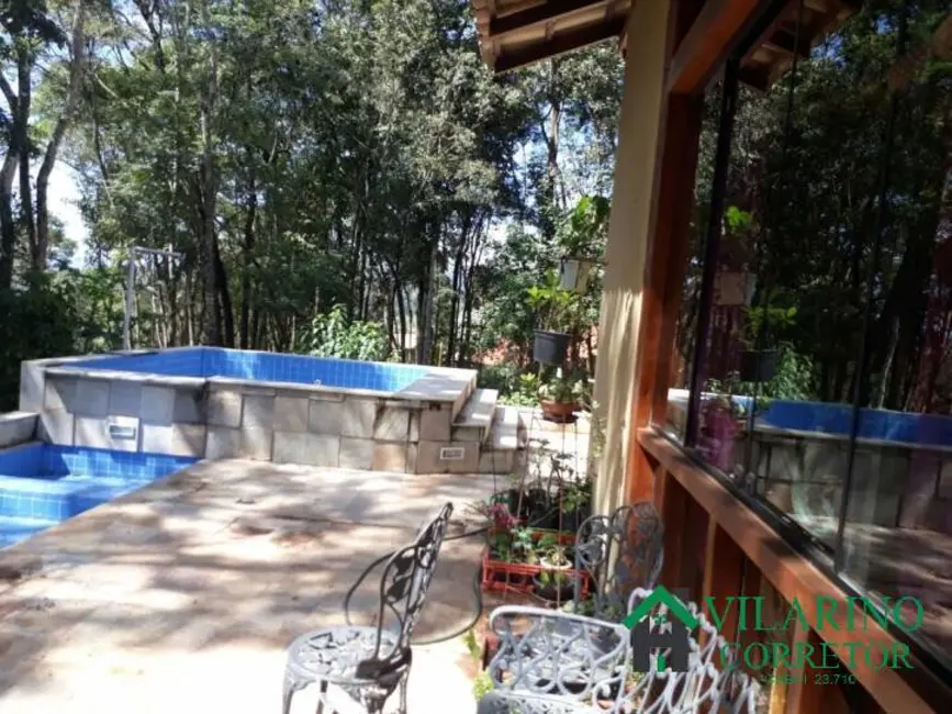 Casa com 3 quartos à venda, 450m2 em Parque do Engenho, Nova Lima - MG - imagem 5 Foto 5 de Casa com 3 quartos à venda, 450m2 em Parque do Engenho, Nova Lima - MG