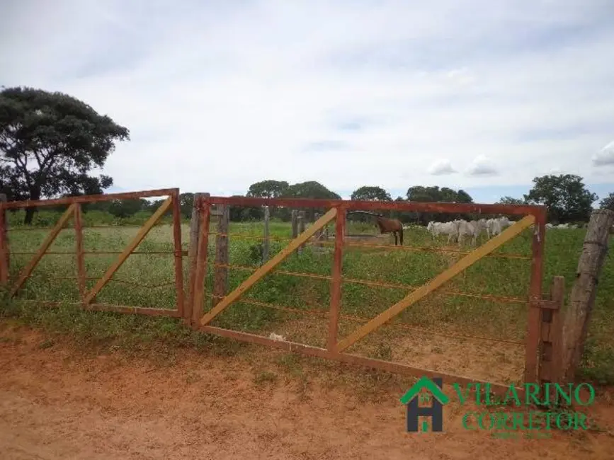 Foto 2 de Fazenda / Haras com 4 quartos à venda, 600m2 em Várzea Bonita, Januaria - MG