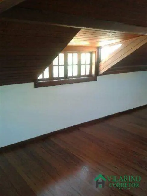 Foto 2 de Casa com 8 quartos à venda, 420m2 em Jardim Náutilus, Cabo Frio - RJ