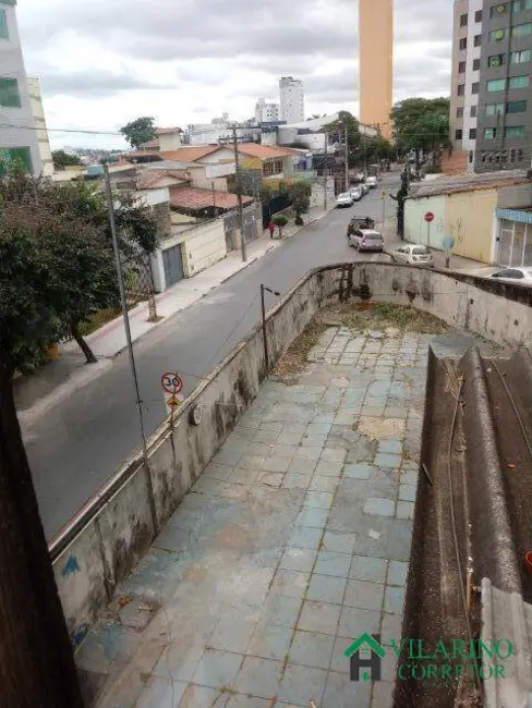 Foto 9 de Casa com 6 quartos à venda, 297m2 em Nova Floresta, Belo Horizonte - MG