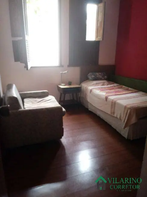 Foto 5 de Casa com 6 quartos à venda, 297m2 em Nova Floresta, Belo Horizonte - MG