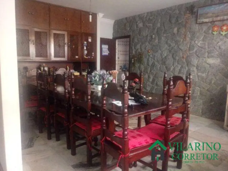 Casa com 10 quartos à venda, 514m2 em Silveira, Belo Horizonte - MG - imagem 6 Foto 6 de Casa com 10 quartos à venda, 514m2 em Silveira, Belo Horizonte - MG
