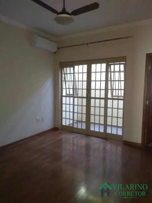 Casa com 3 quartos à venda, 240m2 em Quinta Boa Esperança, Uberaba - MG - imagem 9 Foto 9 de Casa com 3 quartos à venda, 240m2 em Quinta Boa Esperança, Uberaba - MG