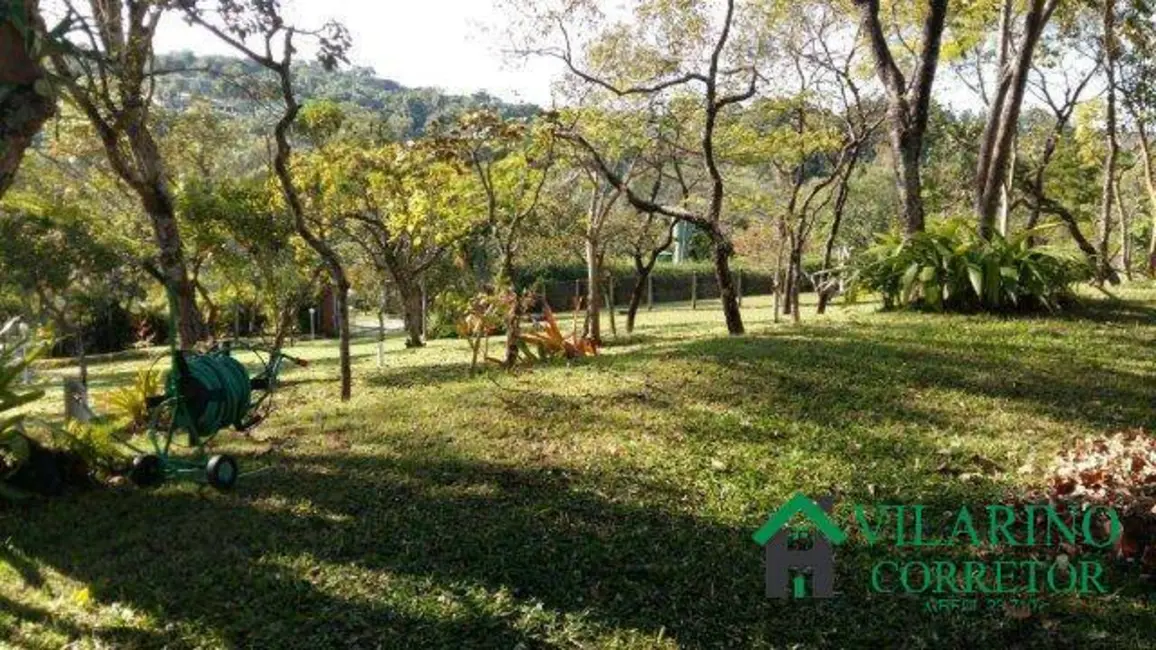 Casa de Condomínio com 5 quartos à venda, 300m2 em Esmeraldas - MG - imagem 3 Foto 3 de Casa de Condomínio com 5 quartos à venda, 300m2 em Esmeraldas - MG