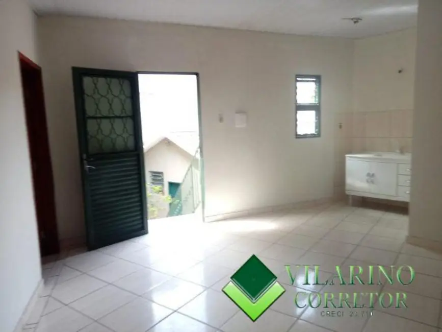 Foto 4 de Casa com 9 quartos à venda, 300m2 em Centro, Caete - MG