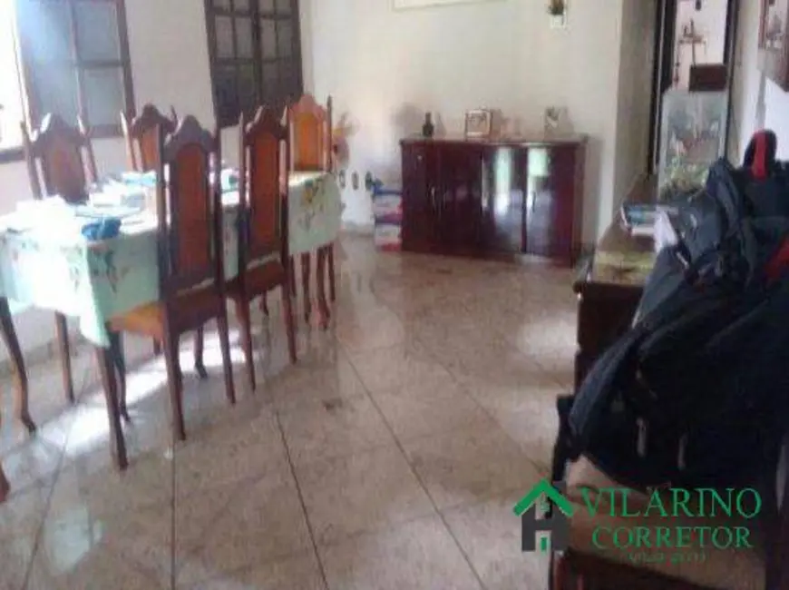 Casa com 3 quartos à venda, 266m2 em Betânia, Belo Horizonte - MG - imagem 3 Foto 3 de Casa com 3 quartos à venda, 266m2 em Betânia, Belo Horizonte - MG
