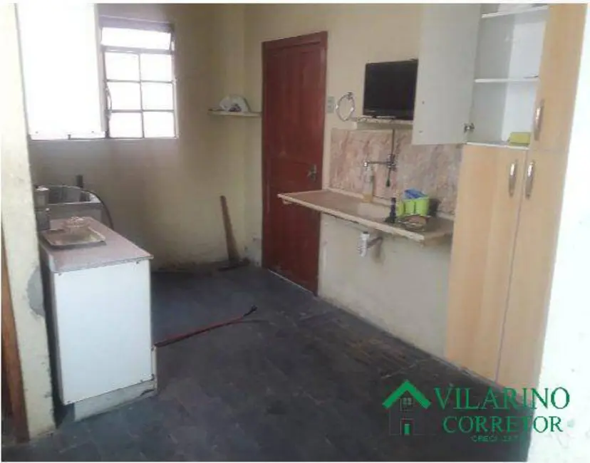 Casa com 2 quartos à venda, 60m2 em Glória, Belo Horizonte - MG - imagem 9 Foto 9 de Casa com 2 quartos à venda, 60m2 em Glória, Belo Horizonte - MG