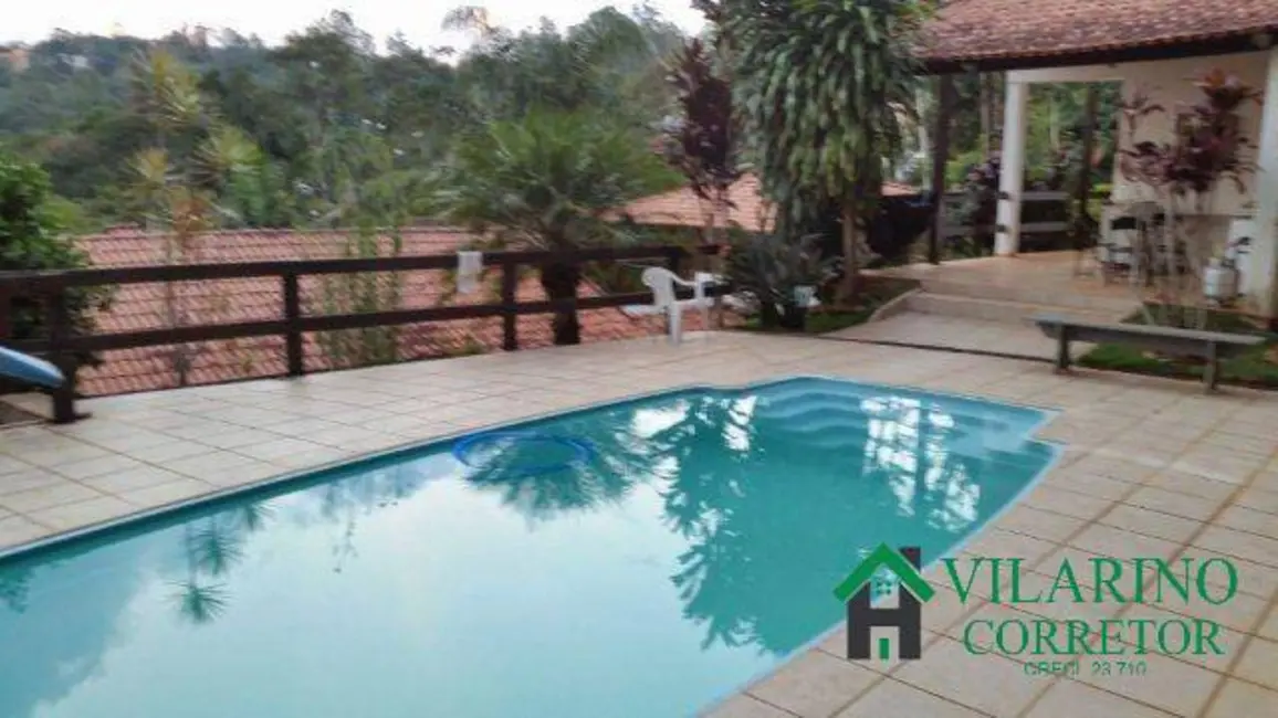 Casa de Condomínio com 4 quartos à venda, 385m2 em Rio Acima - MG - imagem 2 Foto 2 de Casa de Condomínio com 4 quartos à venda, 385m2 em Rio Acima - MG