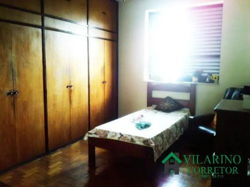 Casa com 7 quartos à venda, 260m2 em Floresta, Belo Horizonte - MG - imagem 8 Foto 8 de Casa com 7 quartos à venda, 260m2 em Floresta, Belo Horizonte - MG