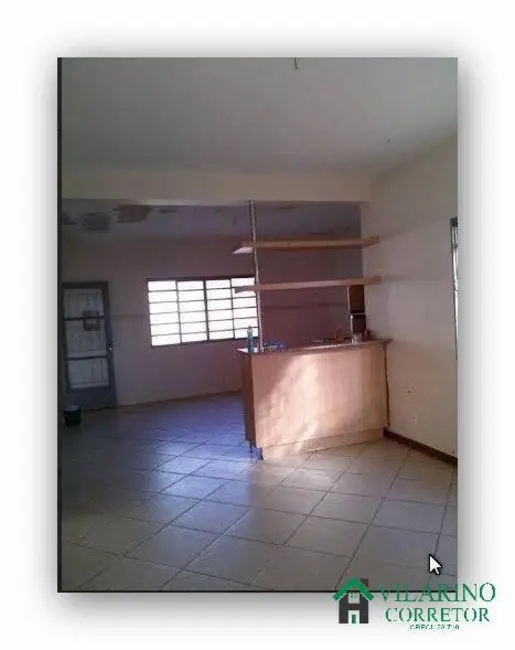 Foto 9 de Casa com 2 quartos à venda, 360m2 em Contagem - MG