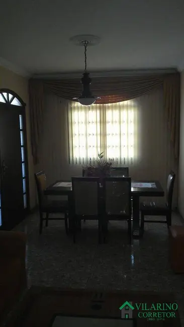 Foto 3 de Casa com 4 quartos à venda, 300m2 em Parque São Pedro (Venda Nova), Belo Horizonte - MG