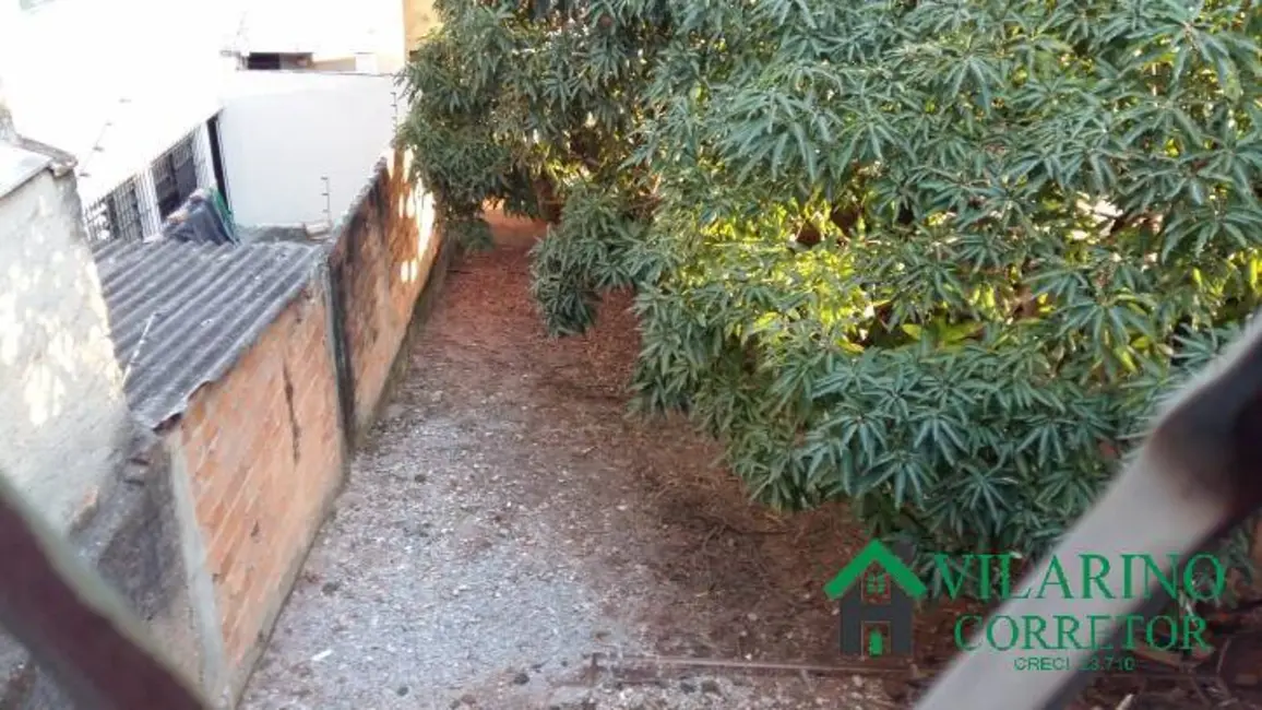 Armazém / Galpão à venda, 240m2 em Belo Horizonte - MG - imagem 6 Foto 6 de Armazém / Galpão à venda, 240m2 em Belo Horizonte - MG