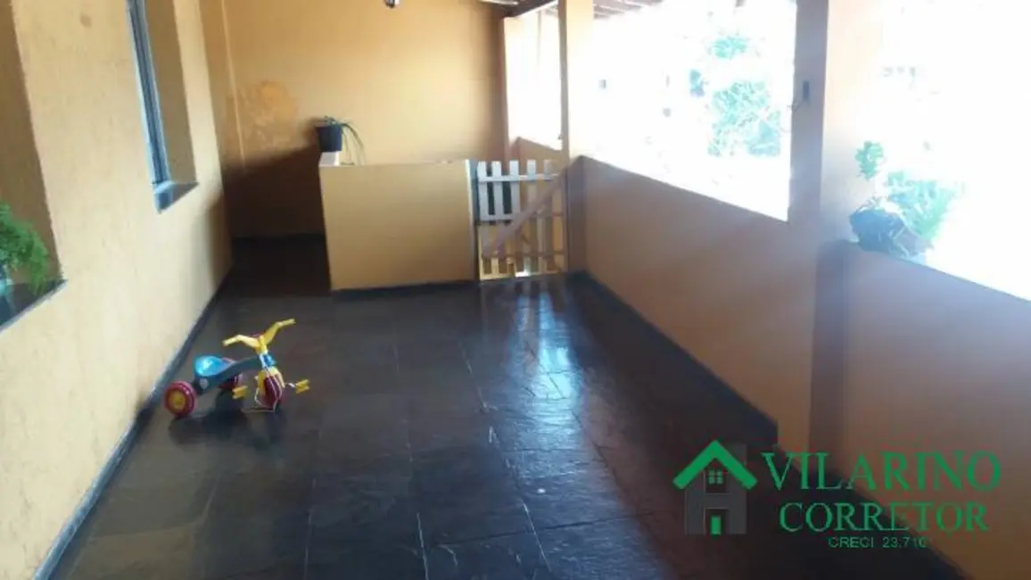 Casa com 4 quartos à venda, 300m2 em Nova Suíssa, Belo Horizonte - MG - imagem 3 Foto 3 de Casa com 4 quartos à venda, 300m2 em Nova Suíssa, Belo Horizonte - MG