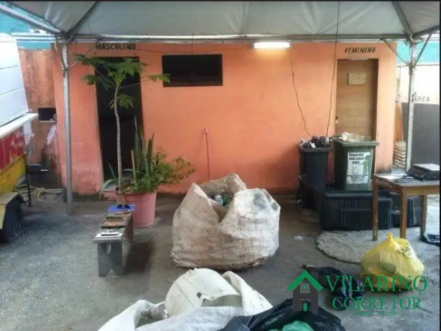 Armazém / Galpão à venda e para alugar, 330m2 em São Cristóvão, Belo Horizonte - MG - imagem 7 Foto 7 de Armazém / Galpão à venda e para alugar, 330m2 em São Cristóvão, Belo Horizonte - MG