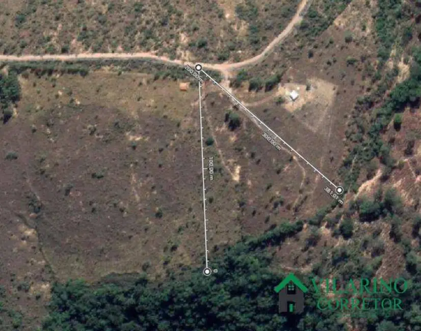 Sítio / Rancho com 1 quarto à venda, 40m2 em Santana Do Riacho - MG - imagem 6 Foto 6 de Sítio / Rancho com 1 quarto à venda, 40m2 em Santana Do Riacho - MG