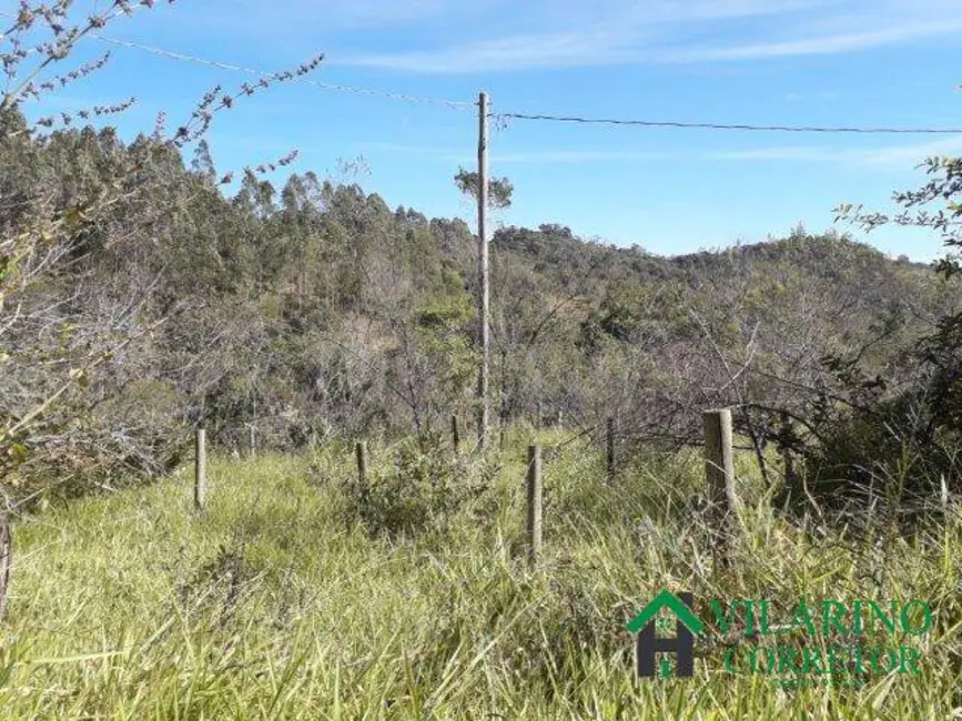 Foto 10 de Chácara à venda, 10m2 em Caete - MG