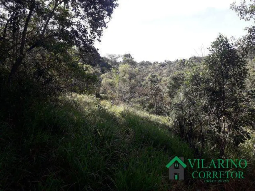 Foto 3 de Chácara à venda, 10m2 em Caete - MG