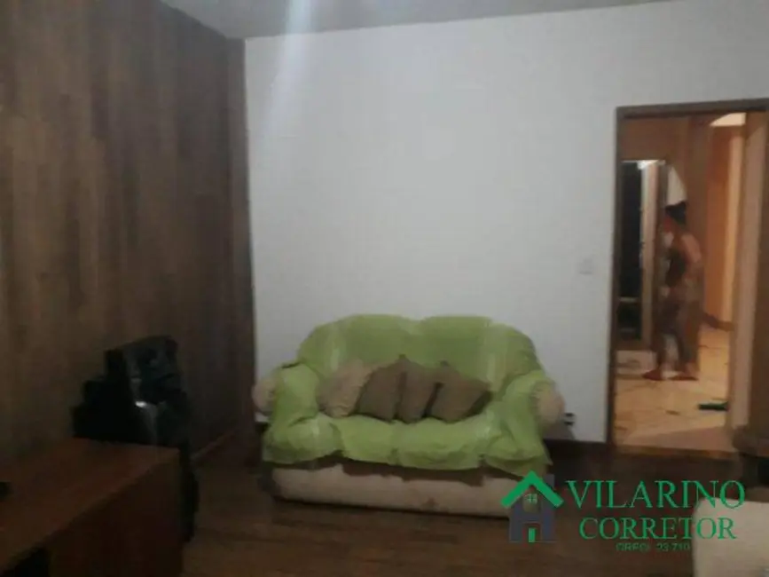 Foto 9 de Sítio / Rancho com 5 quartos à venda, 200m2 em Caete - MG