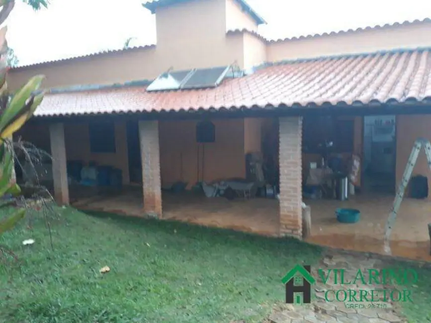 Foto 2 de Sítio / Rancho com 5 quartos à venda, 200m2 em Caete - MG