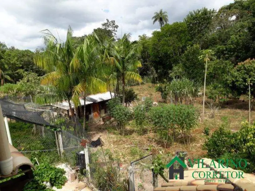 Foto 2 de Sítio / Rancho com 3 quartos à venda, 140m2 em Sabara - MG