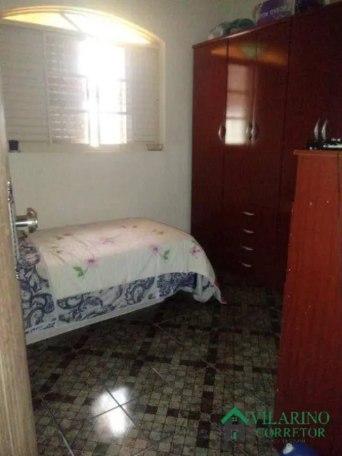 Casa com 5 quartos à venda, 223m2 em Vale das Acácias, Ribeirao Das Neves - MG - imagem 4 Foto 4 de Casa com 5 quartos à venda, 223m2 em Vale das Acácias, Ribeirao Das Neves - MG