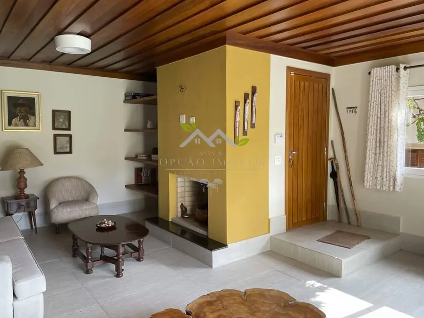 Foto 9 de Casa com 2 quartos à venda, 320m2 em Campos Do Jordao - SP