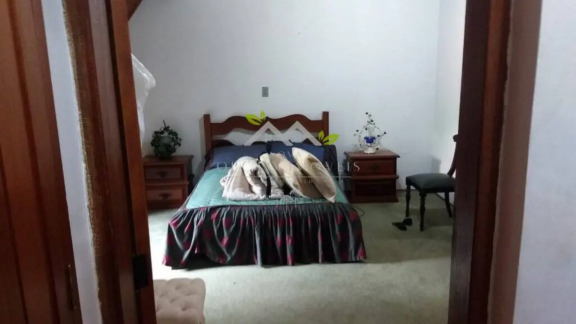 Apartamento com 2 quartos à venda, 130m2 em Campos Do Jordao - SP - imagem 8 Foto 8 de Apartamento com 2 quartos à venda, 130m2 em Campos Do Jordao - SP