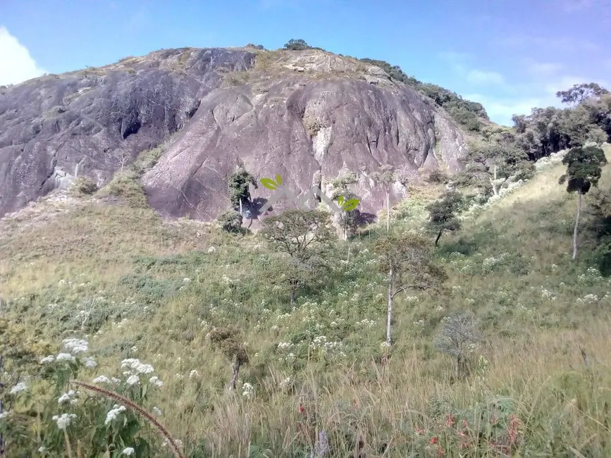 Foto 1 de Sítio / Rancho à venda, 30m2 em Pirangucu, MG