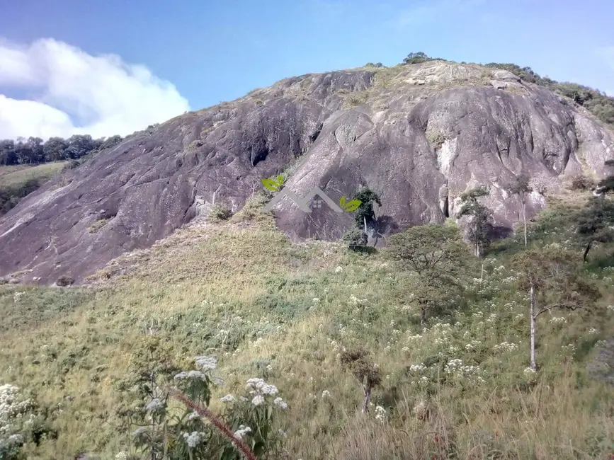 Foto 2 de Sítio / Rancho à venda, 30m2 em Pirangucu - MG