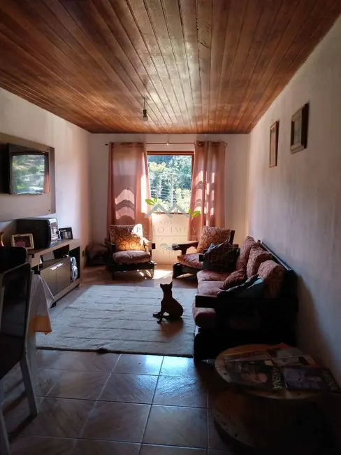 Foto 1 de Casa com 2 quartos à venda, 70m2 em Campos Do Jordao - SP