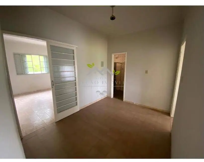 Foto 2 de Casa com 2 quartos à venda, 127m2 em Centro, Pirangucu - MG