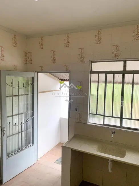 Foto 7 de Casa com 2 quartos à venda, 127m2 em Centro, Pirangucu - MG