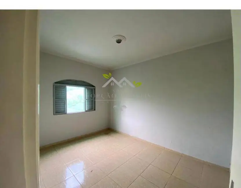 Foto 4 de Casa com 2 quartos à venda, 127m2 em Centro, Pirangucu - MG