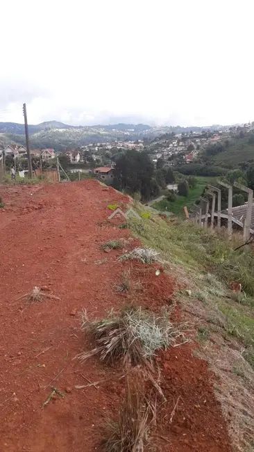 Foto 4 de Terreno / Lote à venda, 500m2 em Campos Do Jordao - SP