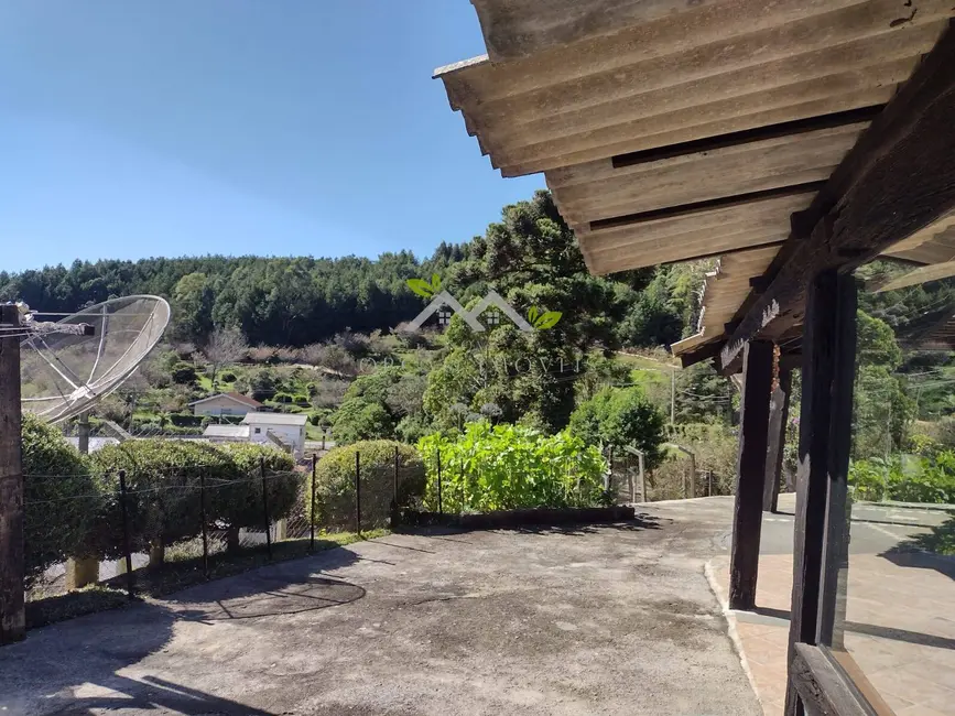 Foto 2 de Casa com 2 quartos à venda, 160m2 em Campos Do Jordao - SP