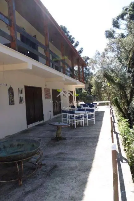Foto 2 de Casa com 4 quartos à venda, 375m2 em Campos Do Jordao - SP