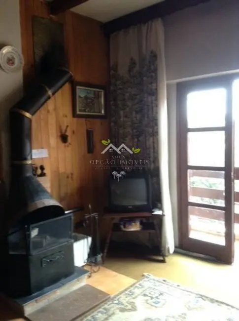 Apartamento com 3 quartos à venda, 130m2 em Campos Do Jordao - SP - imagem 4 Foto 4 de Apartamento com 3 quartos à venda, 130m2 em Campos Do Jordao - SP