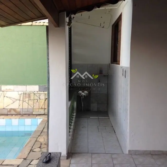 Foto 7 de Sobrado com 3 quartos à venda, 138m2 em Campos Do Jordao - SP